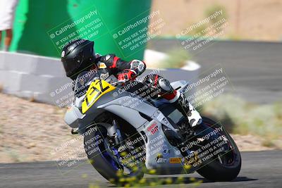 media/Jun-04-2022-WERA (Sat) [[b852bbbd55]]/Practice Races/3-600cc novices/